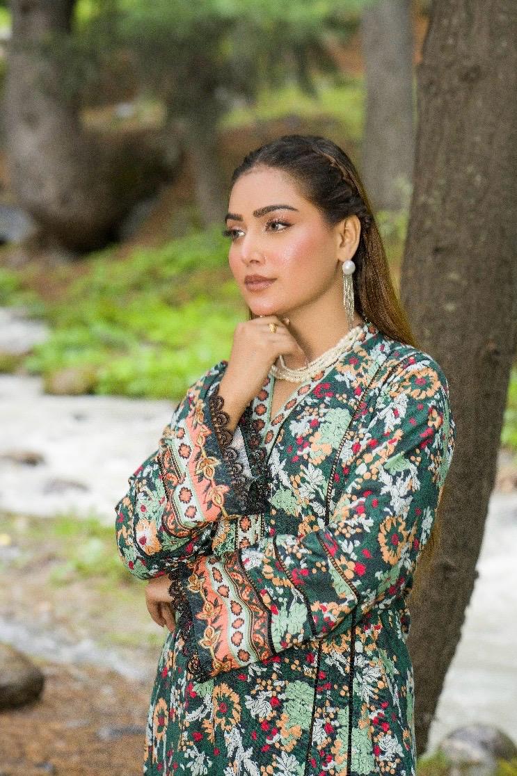 Premium Digital Printed Linen Suit (3.25 Meters) – Forest Green with Vintage Floral Charm