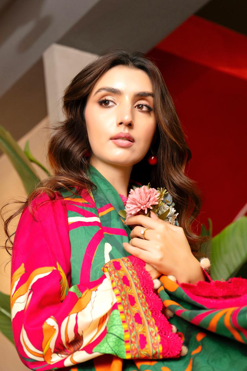 Bold Bloom - Festive 3-Piece Suit